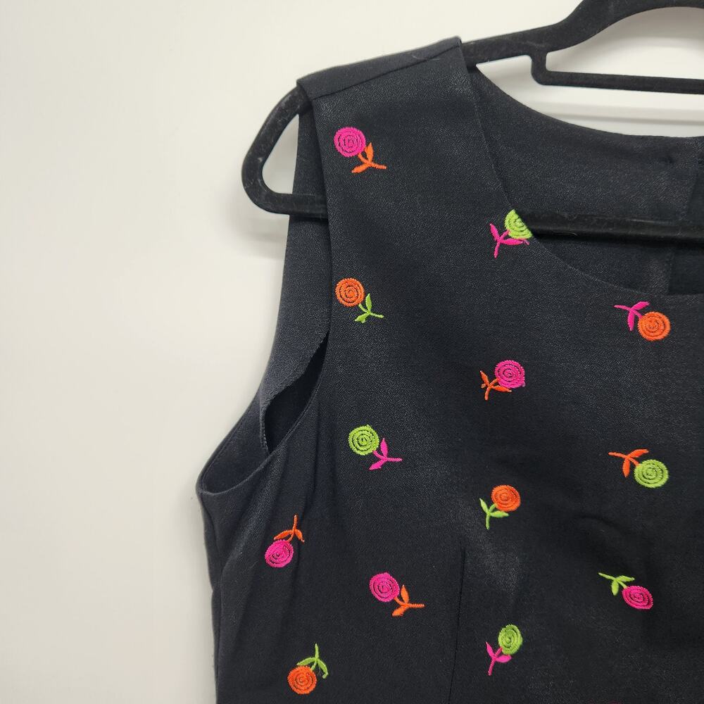 VTG. Jason Matthews Black‎ Floral Embroidered Sleeveless Blouse Women's L - Picture 3 of 7